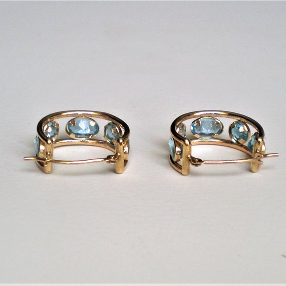 Vintage Solid 10K Yellow Gold Blue Topaz Cluster Hoop Pierced Earrings 10kt - Picture 3 of 8